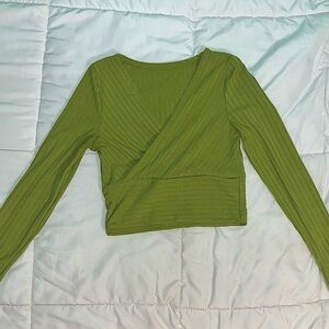 Green Long Sleeve Crop Top